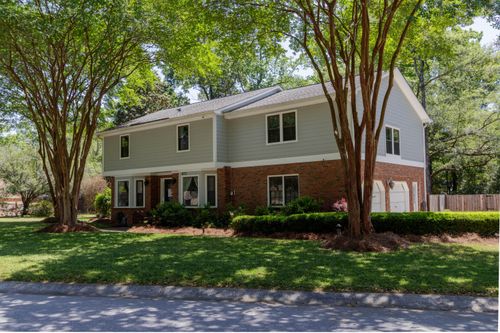 103 Endicott St, Summerville, SC, 29485-8354 | Card Image