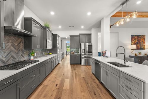 705 Spicewood Trails Dr, Spicewood, TX, 78669-2264 | Card Image