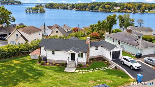 2 Longview Dr, Brookfield, CT, 06804-1434 | Card Image