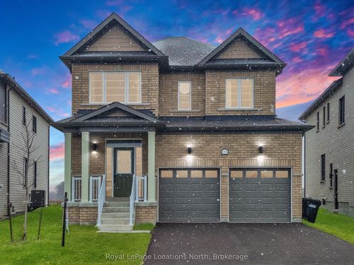 {{alt}} | Card Image