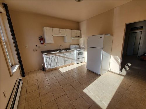 apt-1-1 Main St, Walden, NY, 12586-1882 | Card Image