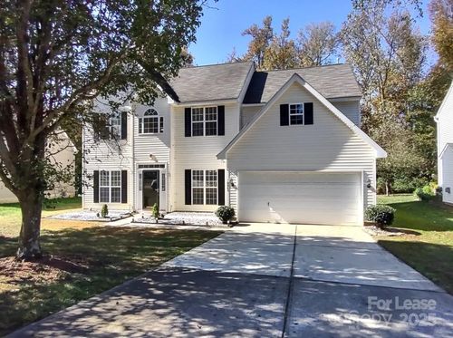 10845 Gold Pan Rd, Charlotte, NC, 28215-8631 | Card Image