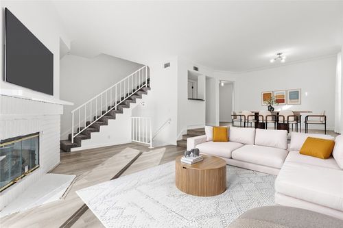 unit-5-5100 Riverton Ave, North Hollywood, CA, 91601-3949 | Card Image