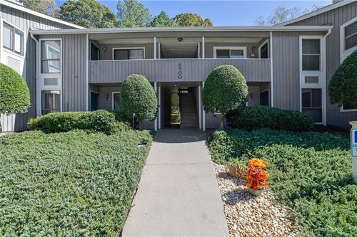 6509 Woodmont Blvd, Peachtree Corners, GA, 30092-2743 | Card Image