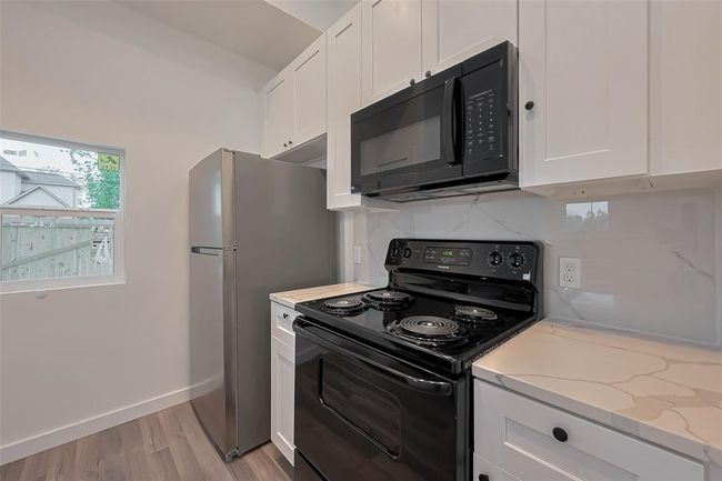 9003 Hilda St, House other with 4 bedrooms, 3 bathrooms and null parking in Houston TX | Image 21