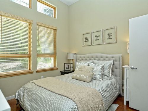 ste-112-1601 E 5th St, Austin, TX, 78702-4494 | Card Image