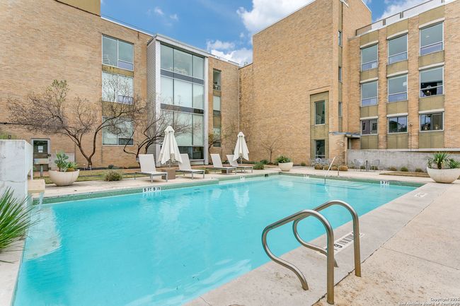UNIT-2410 - 1115 S Alamo St, Condo with 2 bedrooms, 1 bathrooms and null parking in San Antonio TX | Image 24