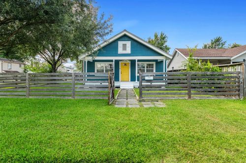 4401 Hain Street, Houston, TX, 77009 | Card Image