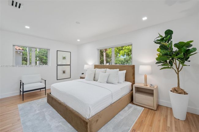 5211 Granada Blvd, House other with 4 bedrooms, 3 bathrooms and null parking in Coral Gables FL | Image 20