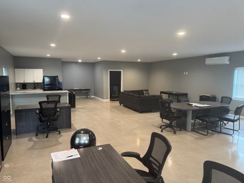 1137 Graham St, Franklin, IN, 46131-1200 | Card Image