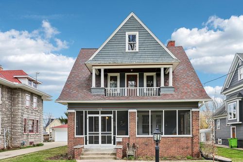 136 Teddy Avenue, Hartford, WI, 53027 | Card Image