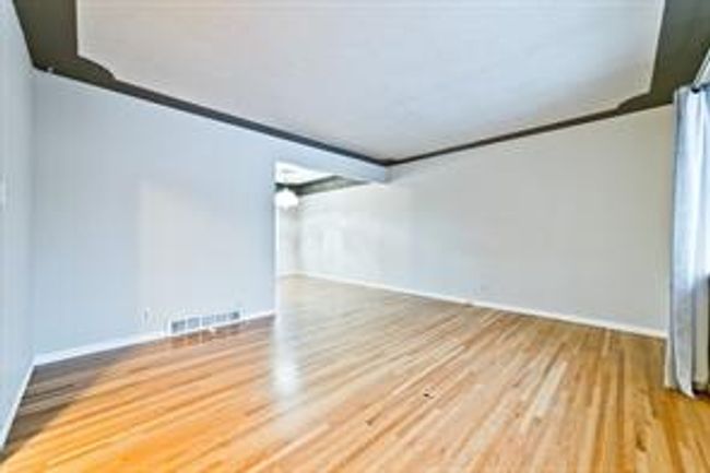 2808 45 St Sw, House detached with 5 bedrooms, 2 bathrooms and 2 parking in Calgary AB | Image 8