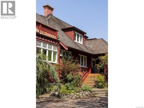 934 A Foul Bay Rd, Victoria, BC, V8S4H8 | Card Image