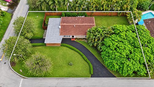 707 Nw 24th Street, Wilton Manors, FL, 33311 | Card Image