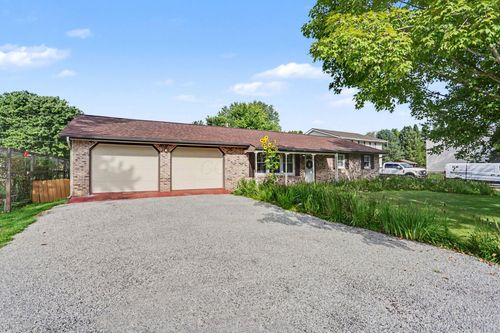 6065 Rollins Dr, Nashport, OH, 43830-9461 | Card Image