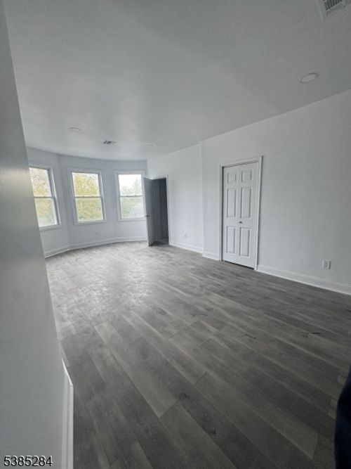 2-506 21st St, Irvington, NJ, 07111-4360 | Card Image