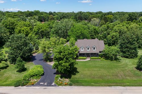 19305 S Parker Rd, Mokena, IL, 60448-8604 | Card Image