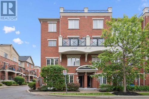4-43 Hays Boulevard, Oakville (RO River Oaks), ON, L6H0J1 | Card Image