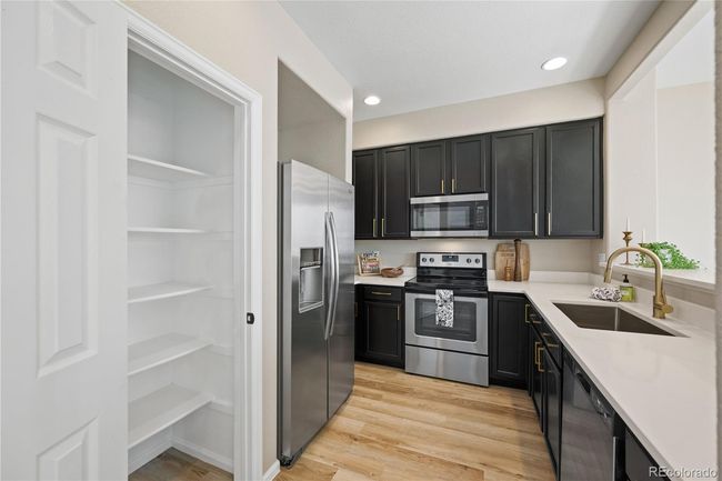2211 E 128 Th Ave, Townhouse with 2 bedrooms, 3 bathrooms and 2 parking in Thornton CO | Image 14