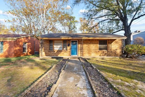 736 Crestway Dr, Tyler, TX, 75701-2103 | Card Image