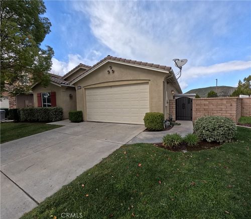 34563 Wintersweet Ln, Winchester, CA, 92596-8796 | Card Image