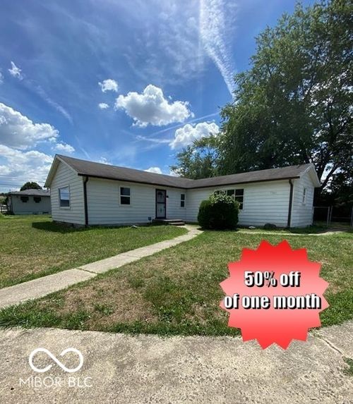 7307 W Henry St, Indianapolis, IN, 46231-1143 | Card Image