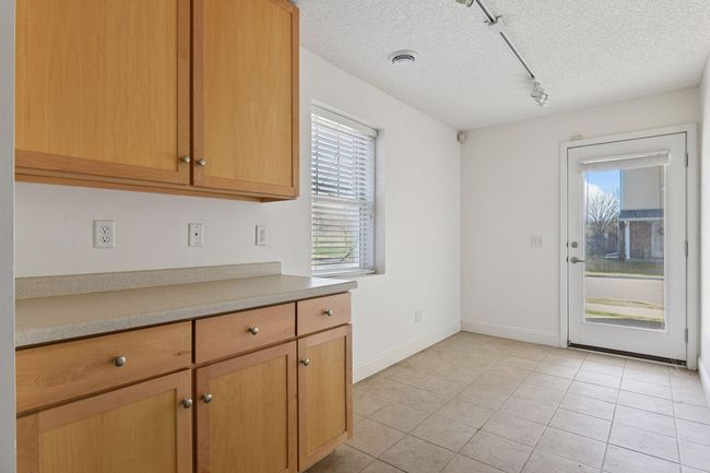 Mudroom off 2-car attached garage | Image 37
