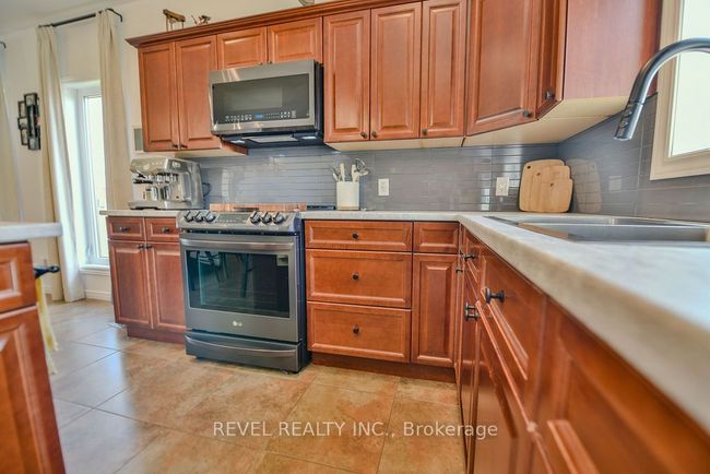 29 Majestic Dr, House other with 5 bedrooms, 3 bathrooms and 7 parking in Timmins ON | Image 8