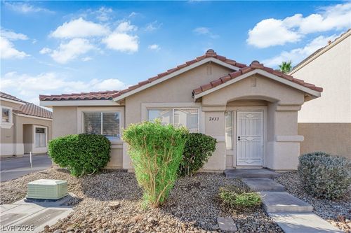 2433 Cliffwood Dr, Henderson, NV, 89074-5883 | Card Image