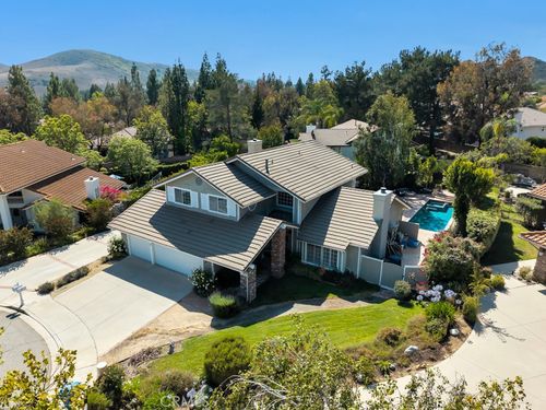 869 Admiral Ct, Oak Park, CA, 91377-4755 | Card Image