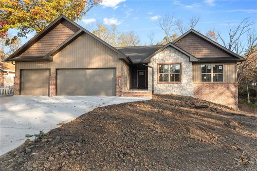 397 Bluebird Lane, Troy, IL, 62294 | Card Image