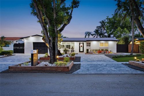 1721 Nw 114th Avenue, Pembroke Pines, FL, 33026 | Card Image