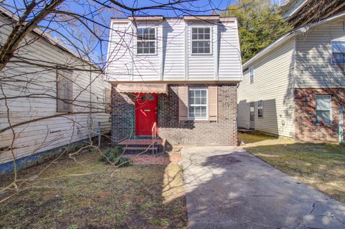 30 Poinsett St, Charleston, SC, 29403-3722 | Card Image