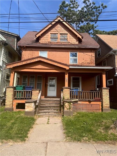 455 7th St, Niagara Falls, NY, 14301-1650 | Card Image