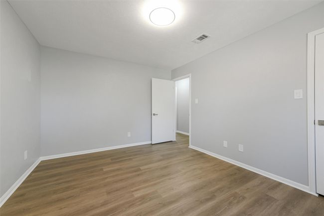 Bedroom | Image 24