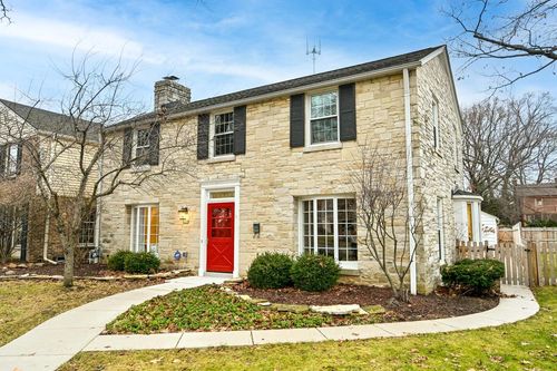 4339 N Alpine Avenue, Shorewood, WI, 53211 | Card Image