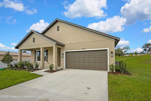 7073 Orinoco Rd, WEEKI WACHEE, FL, 34613-6352 | Card Image