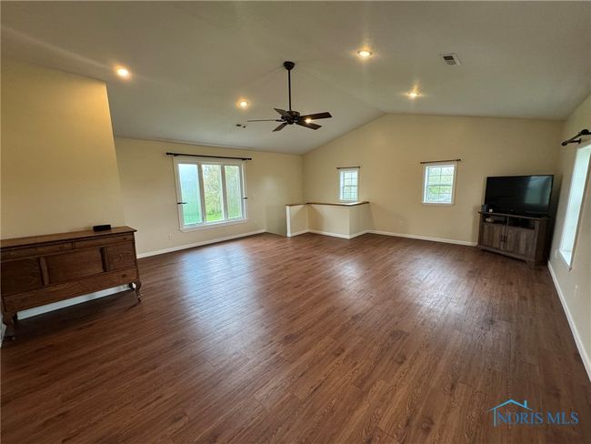 11575 County Road Q, House other with 5 bedrooms, 3 bathrooms and 2 parking in Montpelier OH | Image 33