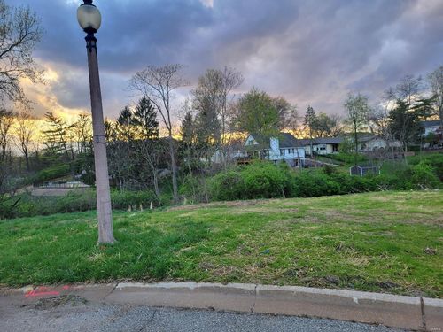 3 Summit Sta, Saint Charles, MO, 63303-6139 | Card Image