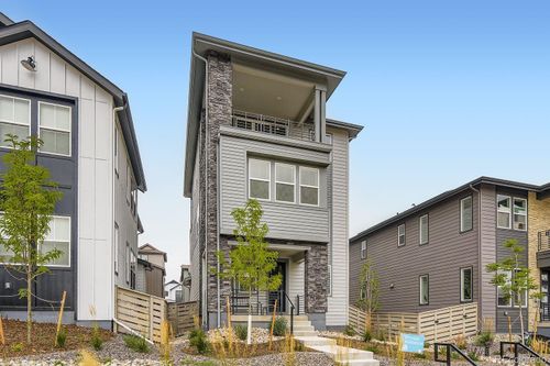 8641 Middle Fork St, Littleton, CO, 80125-8534 | Card Image