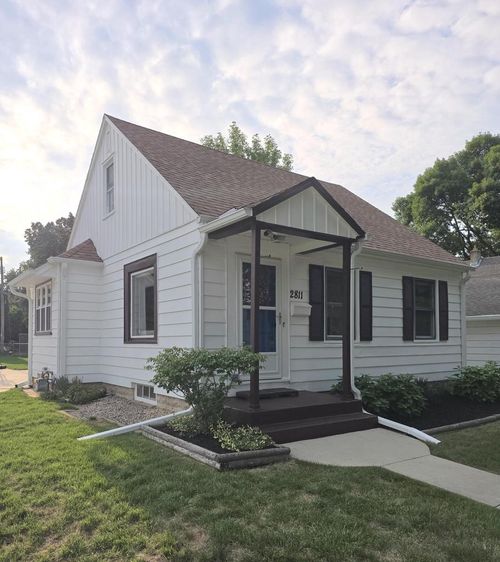 2811 S 88th Street, WEST ALLIS, WI, 53227 | Card Image