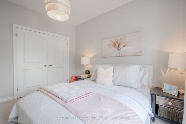 60 - 3320 Meadowgate Blvd, Condo with 3 bedrooms, 2 bathrooms and 1 parking in London ON | Image 19