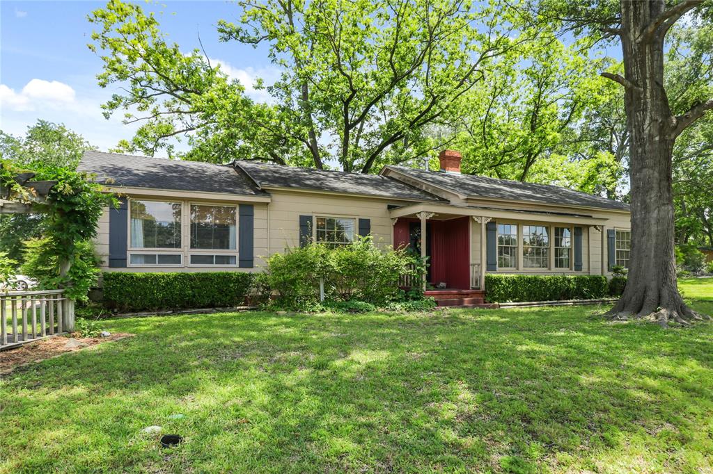 Ponsard St, Troup, TX 75789