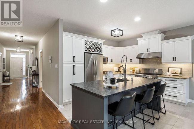 1787 Ironwood Rd, House other with 3 bedrooms, 3 bathrooms and 4 parking in London ON | Image 10