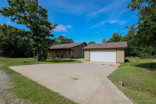 107 Maple Cir, Sand Springs, OK, 74063-9008 | Card Image