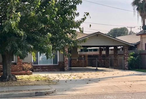 704 N Garden St, Visalia, CA, 93291-5063 | Card Image