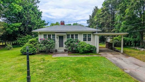 16 Stoneledge Rd, Dartmouth, MA, 02748-3713 | Card Image