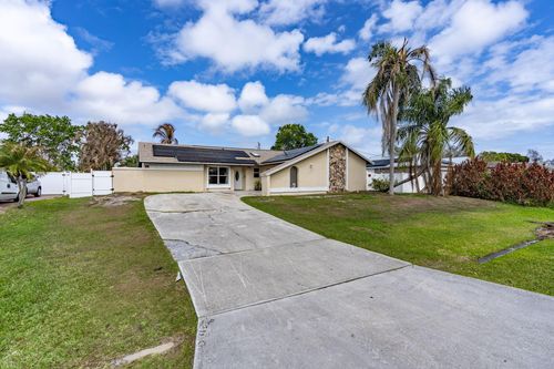 249 Nw Goldcoast Ave, Port St. Lucie, FL, 34983-1123 | Card Image