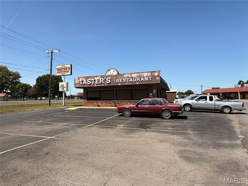 25 Villa Shopping Ctr, New Madrid, MO, 63869-1230 | Card Image