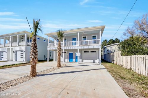 1516 Pinfish Ln, Carolina Beach, NC, 28428-5617 | Card Image